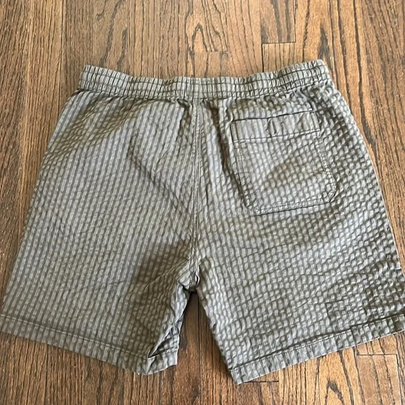 TODD SNYDER 7" SEERSUCKER WEEKEND SHORTS FADED OLIVE GREEN GRAY Men’s large - Picture 4 of 5